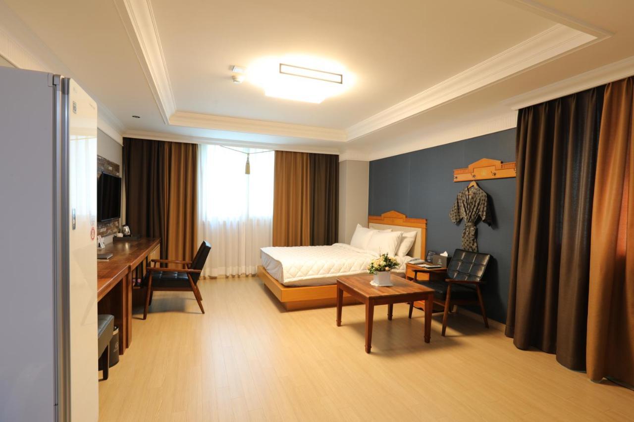 Gwangju Empire Hotel Gwangju Metropolitan City Exterior photo